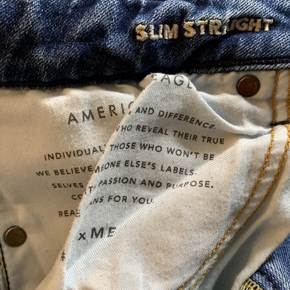 American Eagle Airflex+ Light Wash Slim Straight Stretch Jeans size 30x32 - Picture 9 of 11